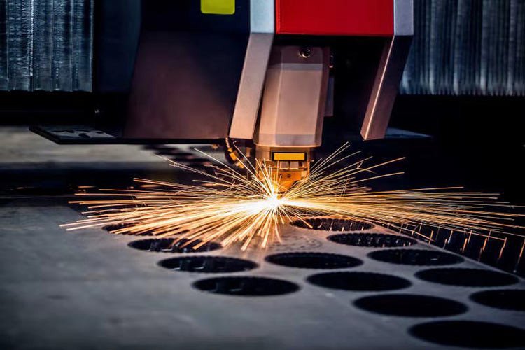 metal laser cutting cắt laser kim loại.jpg